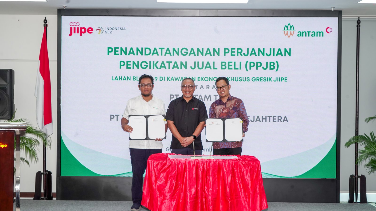 ANTAM OFFICIALLY JOINS JIIPE, READY TO BECOME A STRATEGIC LOCATION FOR THE METAL & MINERAL INDUSTRY